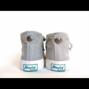 NIB Blowfish Malibu Canvas Shoes